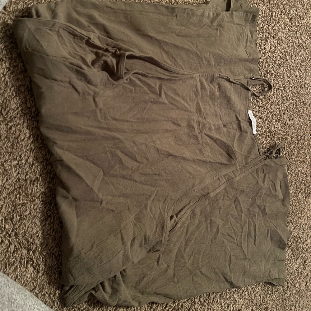 Slouchy jumpsuit size L olive green ankle length I’m 5’4” for reference!